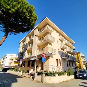 Ben Hotel